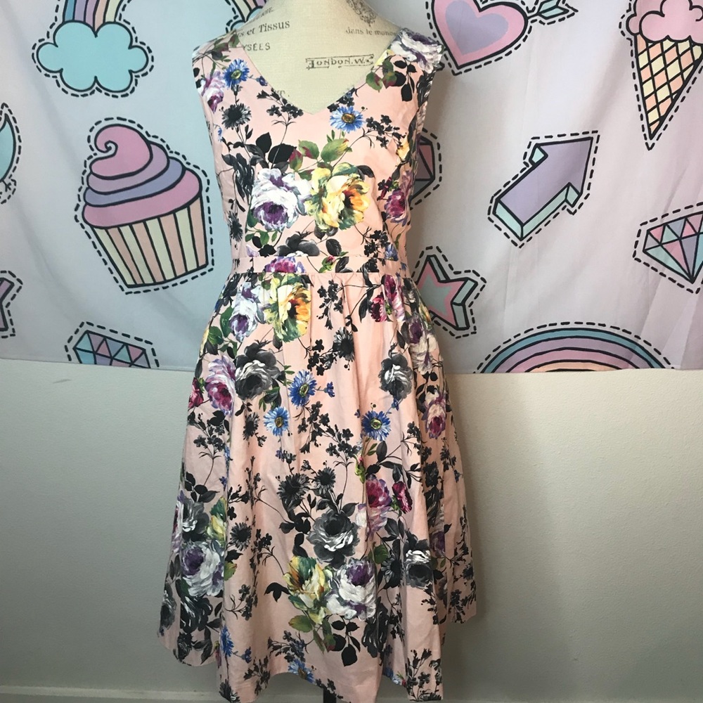 Pink Floral Garden Party Dress!💕